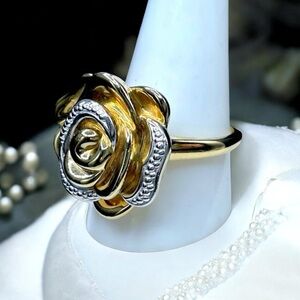 🌺Large Gold Vemeil/925 Rose Ring